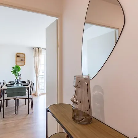 Luxe Flat For 7 - Fairytale Factory