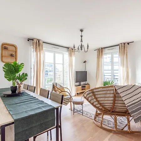 Luxe Flat For 7 - Fairytale Factory * Bussy-Saint-Georges