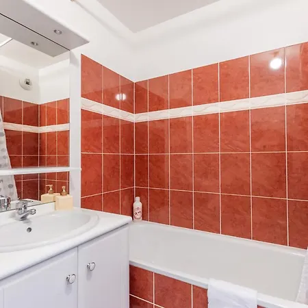 Luxe Flat For 7 - Fairytale Factory Bussy-Saint-Georges